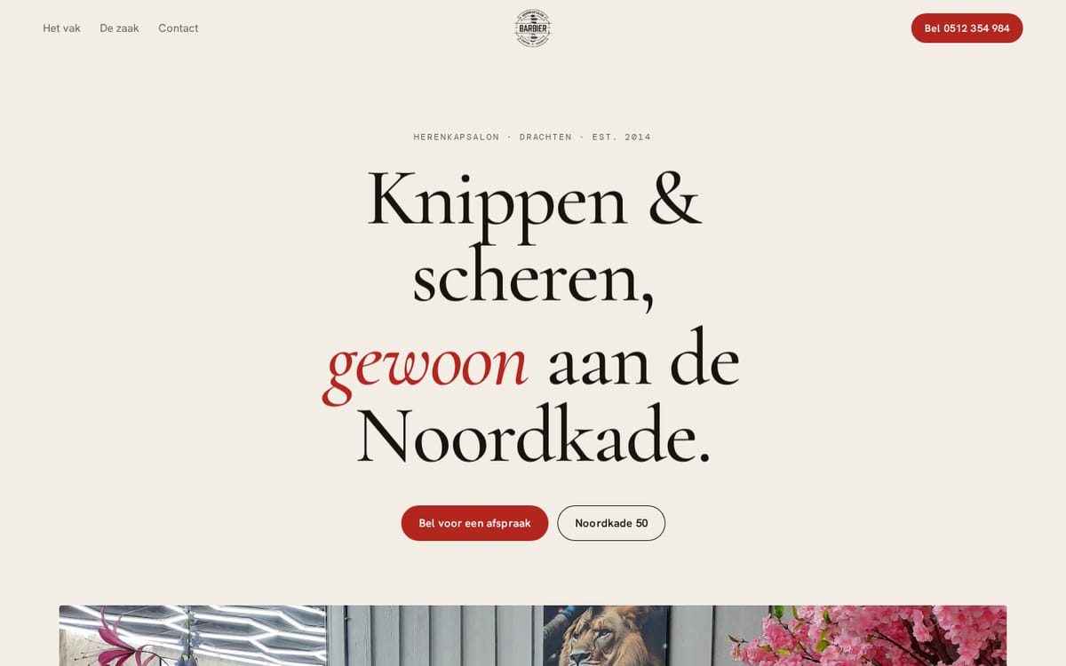 Voorbeeld van richting C: klassieke homepage in crème en rood met de wachthoek